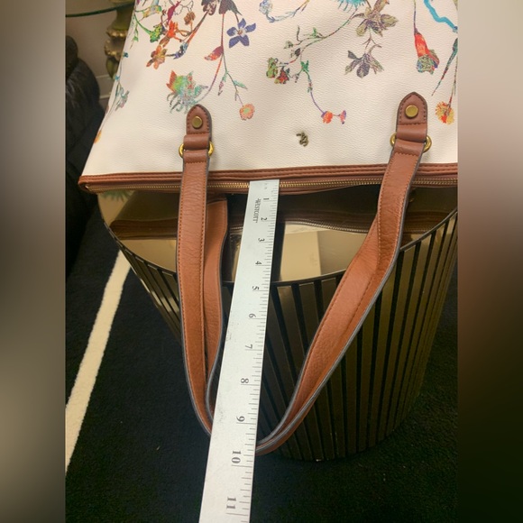 ELLIOTT LUCCA Ana In White Spring Botanica Tote Bag - Picture 10 of 16